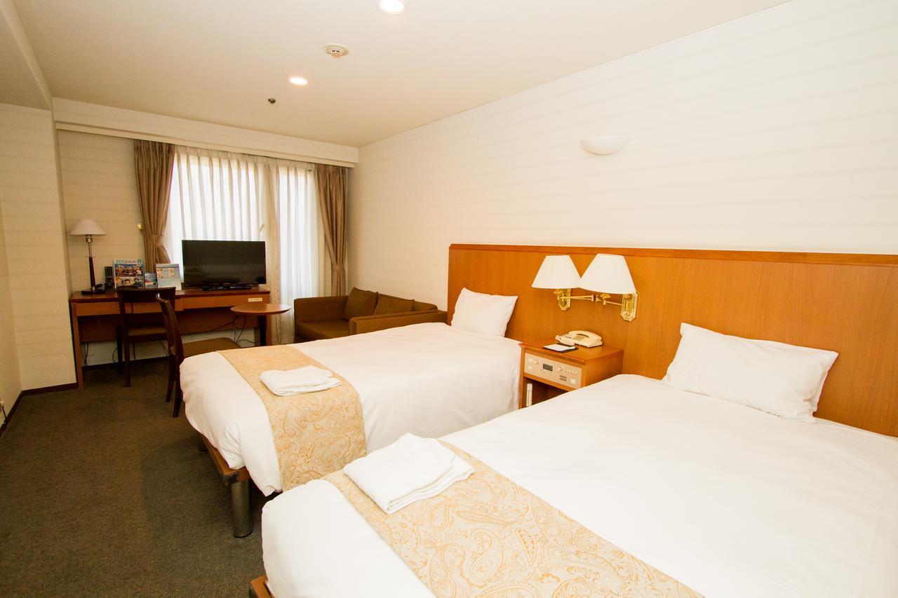 Hotel Yokohama Camelot Japan Buitenkant foto