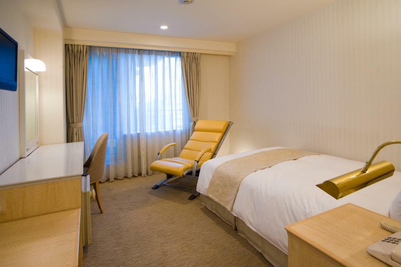 Hotel Yokohama Camelot Japan Buitenkant foto