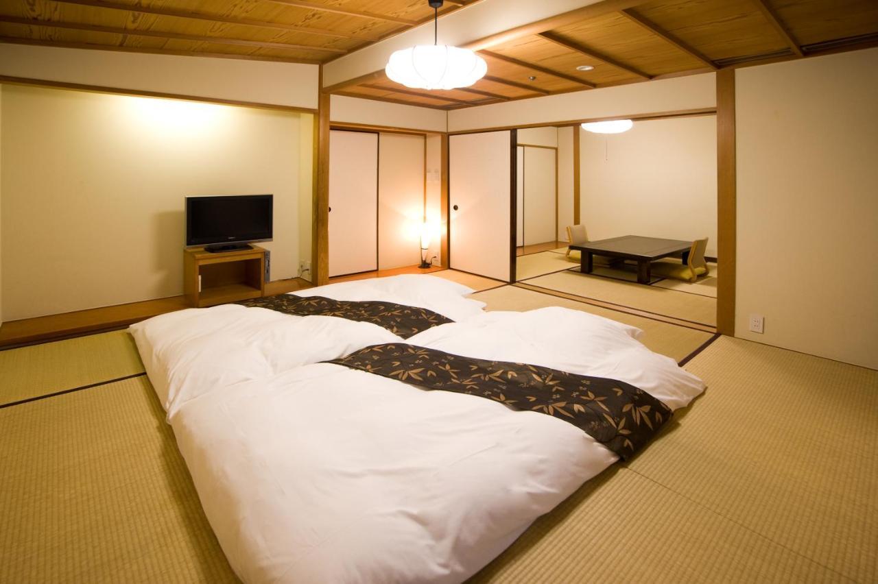 Hotel Yokohama Camelot Japan Buitenkant foto